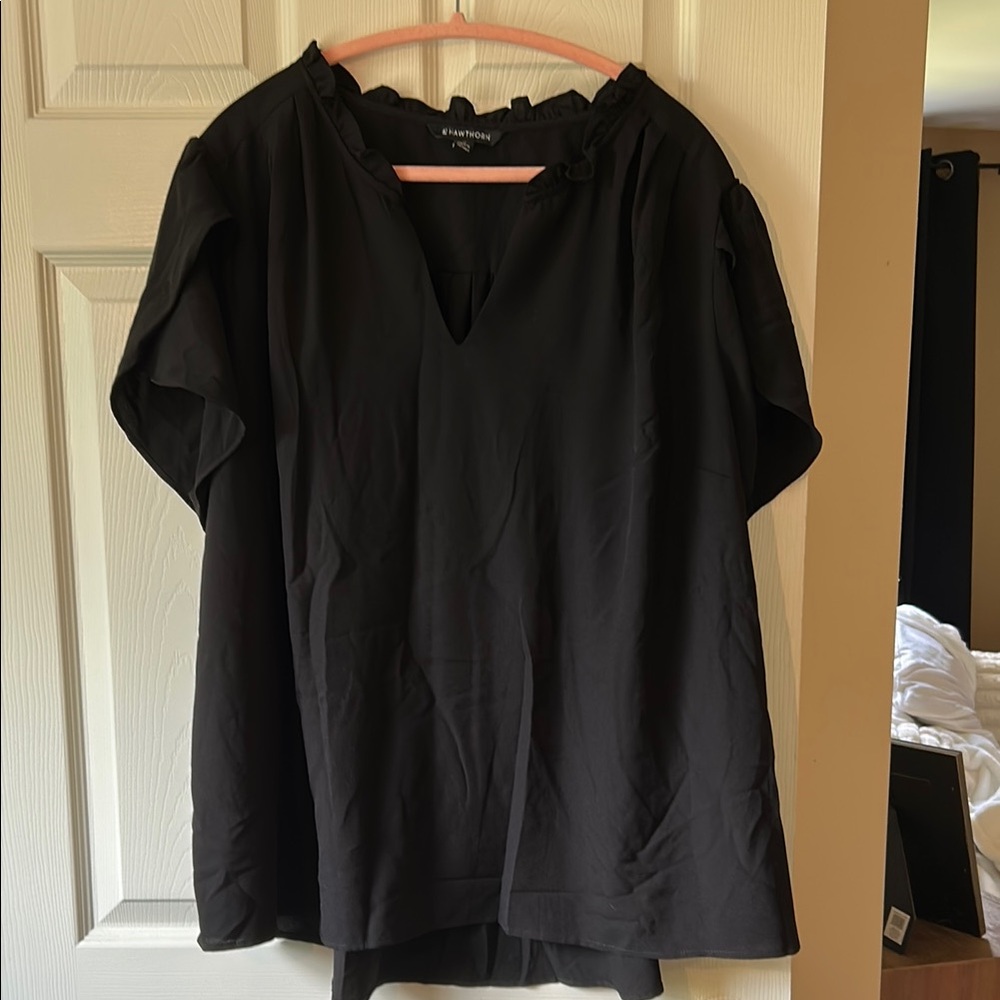 41 Hawthorn Black Short Sleeve Blouse